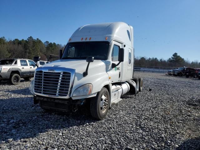 2011 Freightliner Cascadia 125