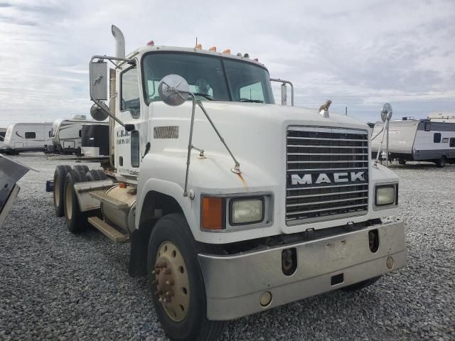 2006 Mack 600 CHN600