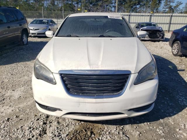 2013 Chrysler 200 Touring