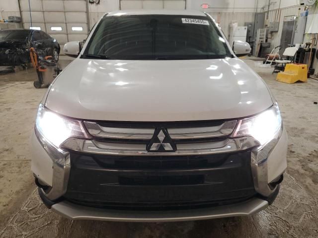 2017 Mitsubishi Outlander SE