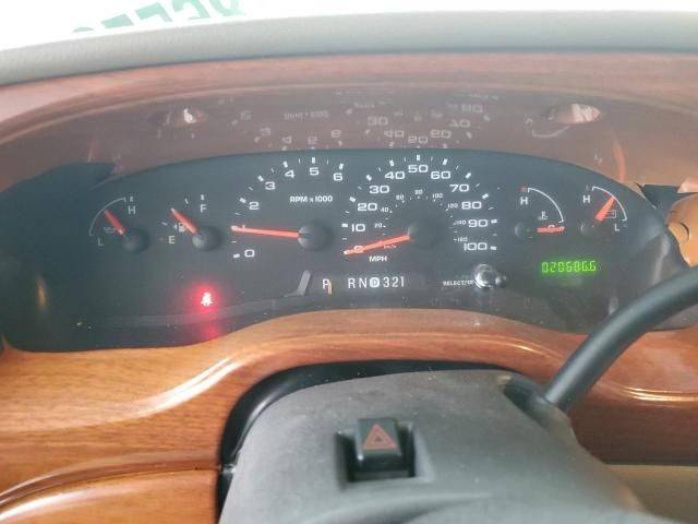 2006 Ford Econoline E450 Super Duty Cutaway Van
