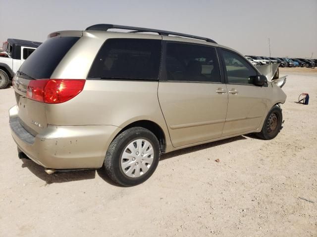 2010 Toyota Sienna CE