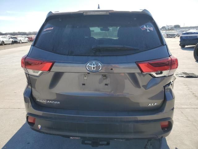 2019 Toyota Highlander SE