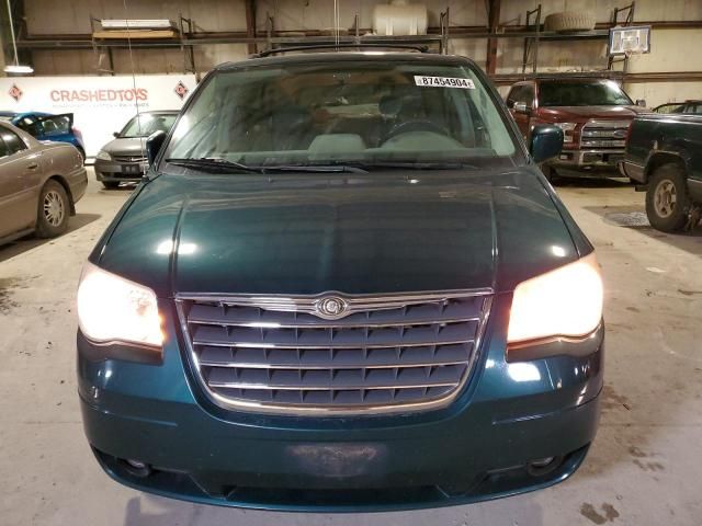 2009 Chrysler Town & Country Touring