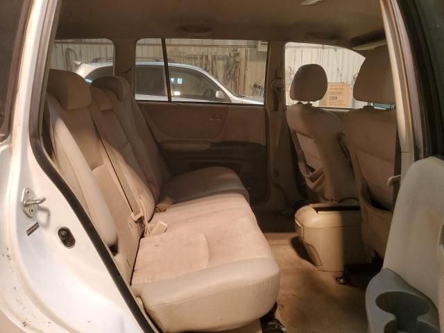 2004 Toyota Highlander Base