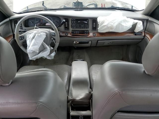 2000 Buick Park Avenue