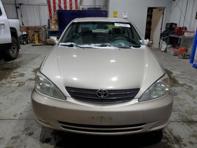 2004 Toyota Camry LE