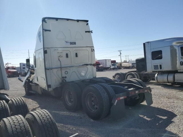 2023 Freightliner Cascadia 126