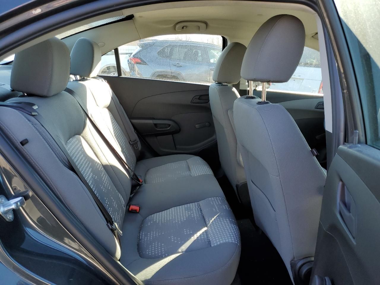 2018 Chevrolet Sonic ls