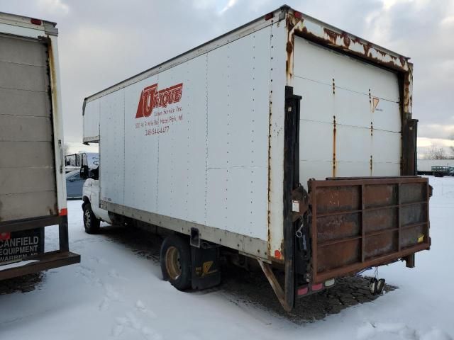 2006 Ford Econoline E350 Super Duty Cutaway Van