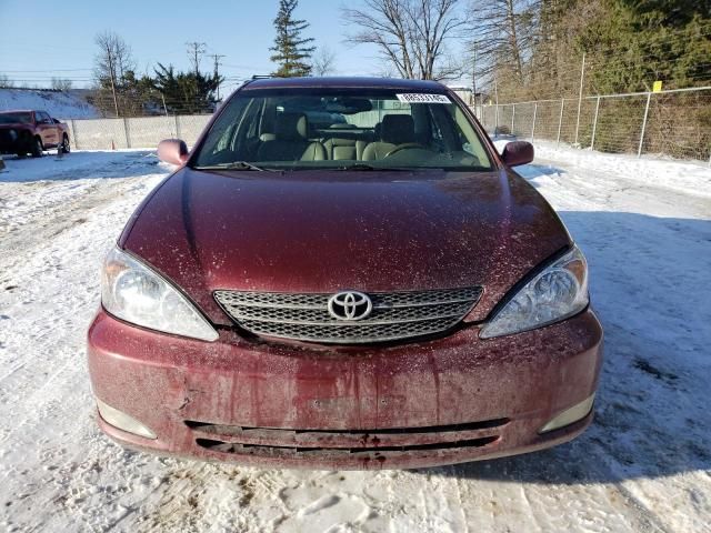 2004 Toyota Camry LE