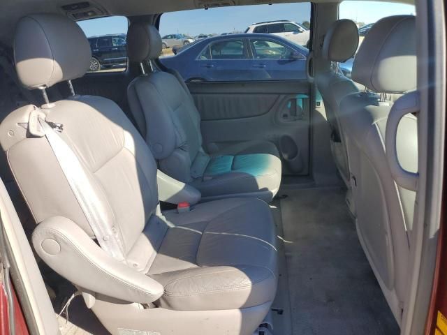 2006 Toyota Sienna XLE