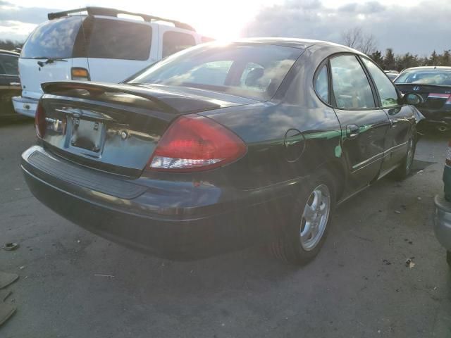 2005 Ford Taurus SE