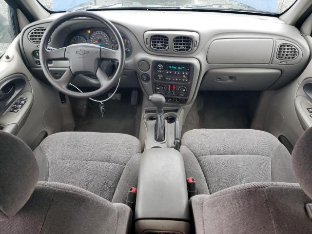 2004 Chevrolet Trailblazer LS