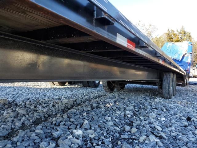 2022 Other 2022 Trailmaxx 32' Gooseneck
