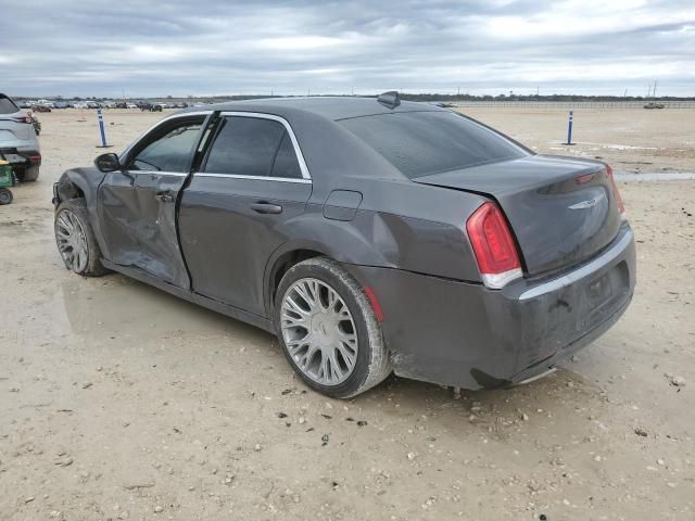 2020 Chrysler 300 Touring