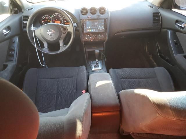 2010 Nissan Altima Base