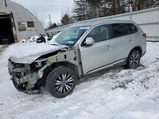 2020 Mitsubishi Outlander SE