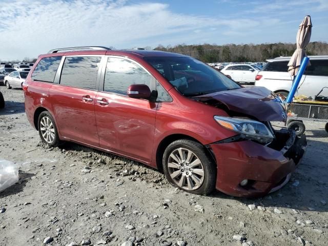 2015 Toyota Sienna XLE