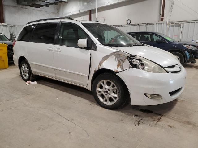 2006 Toyota Sienna XLE