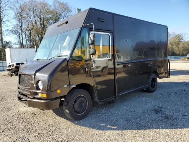 2009 Freightliner Chassis M Line WALK-IN Van