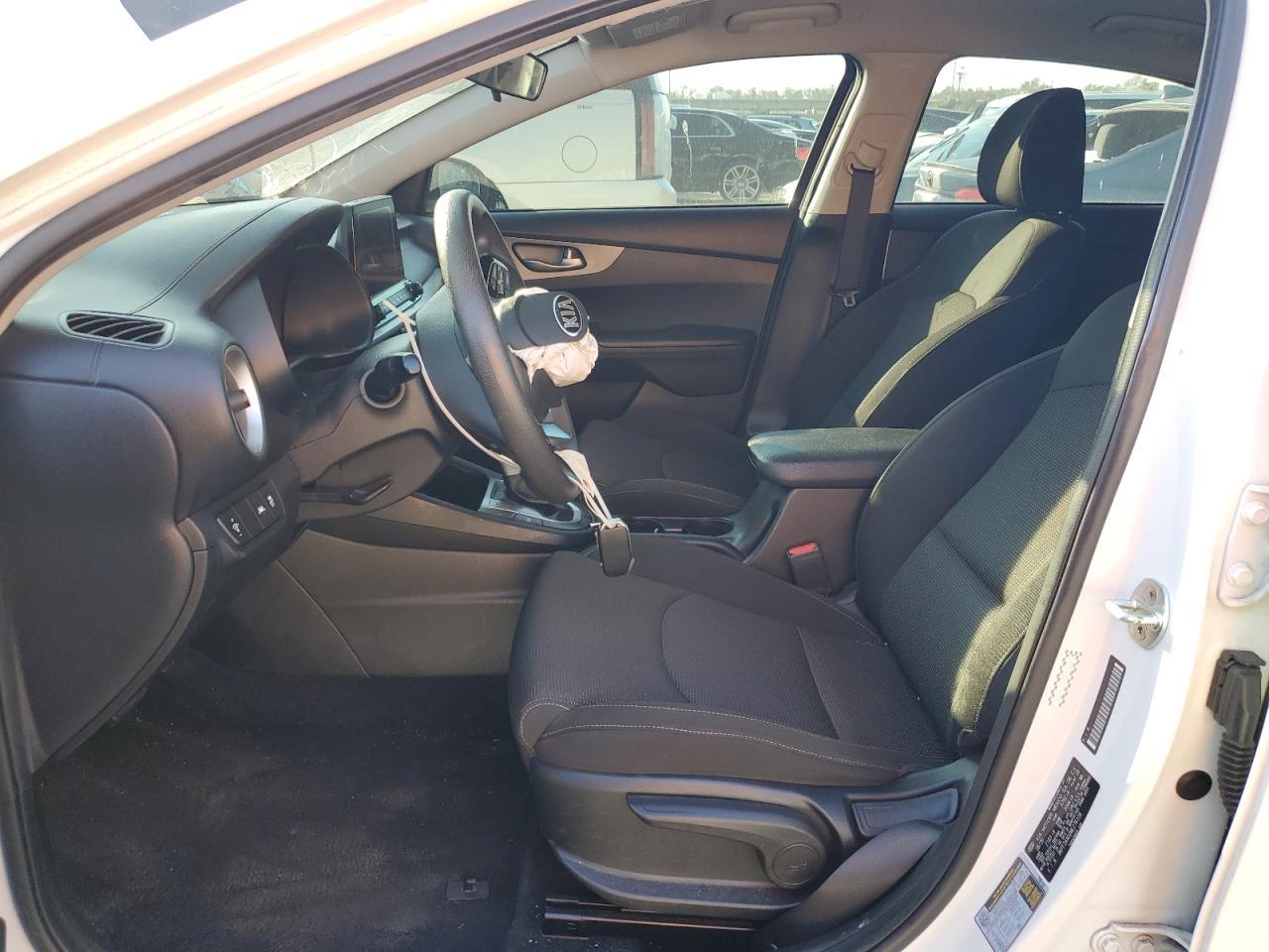 2021 KIA Forte fe