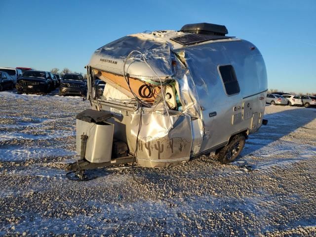 2023 Airstream Caravel