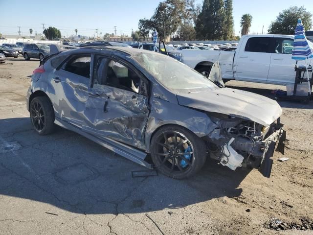 2017 Ford Focus rs
