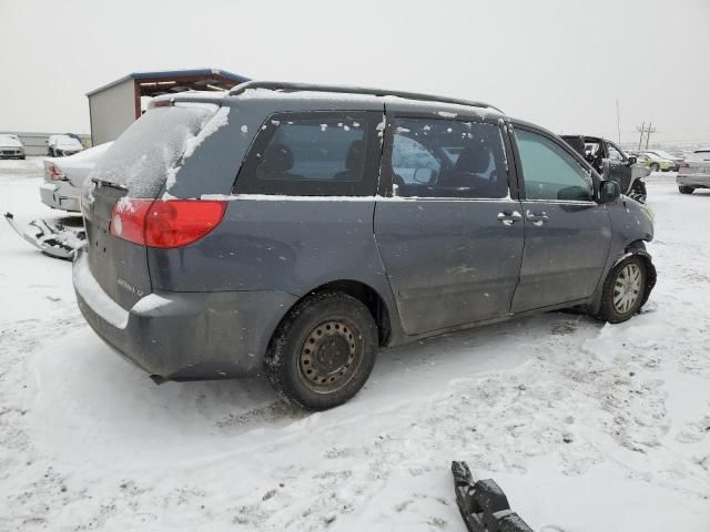 2006 Toyota Sienna CE