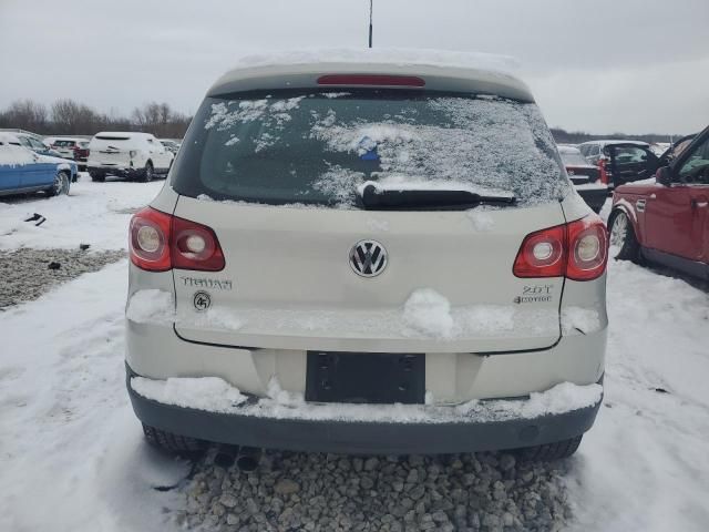 2010 Volkswagen Tiguan SE