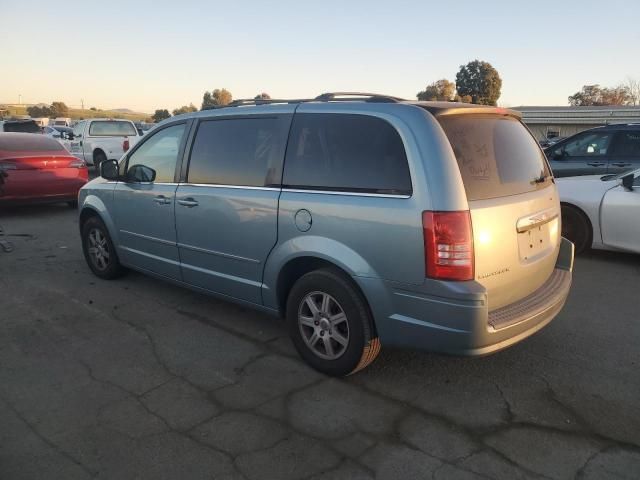 2010 Chrysler Town & Country Touring Plus