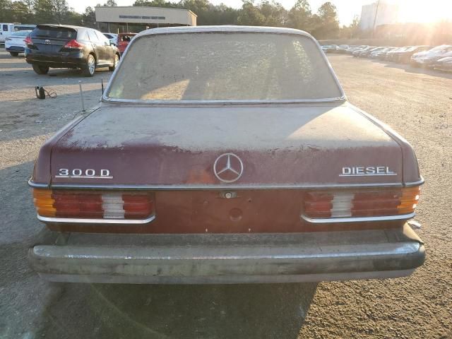 1977 Mercedes-Benz 300 D