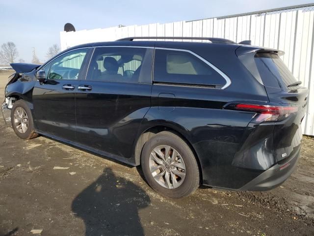 2024 Toyota Sienna XLE