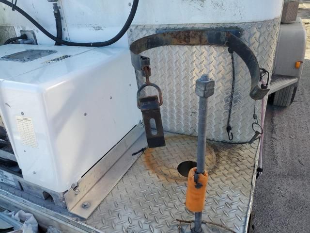 1998 Featherlite Mfg Inc 1998 Featherlite Trailer