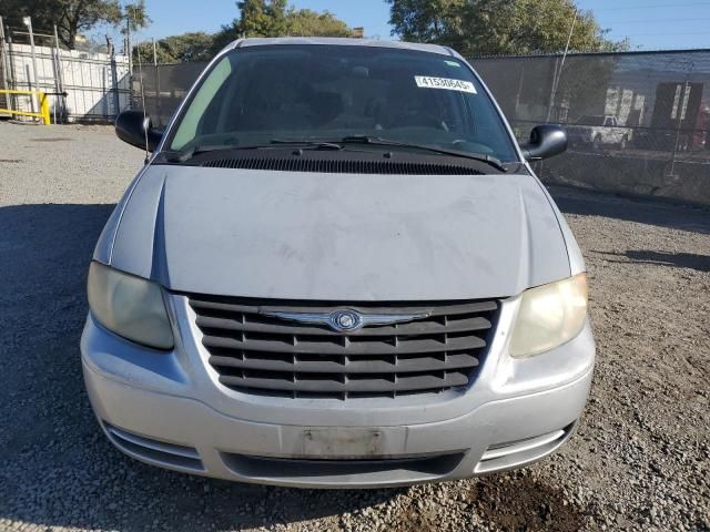 2006 Chrysler Town & Country