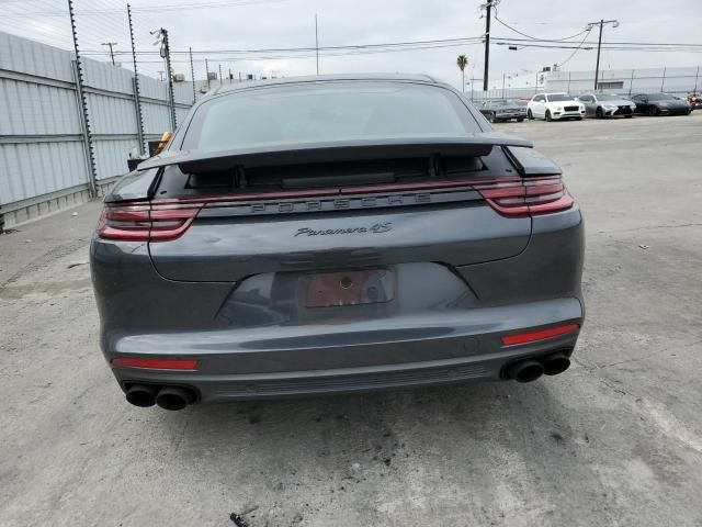 2018 Porsche Panamera 4S