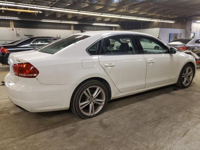 2014 Volkswagen Passat SE