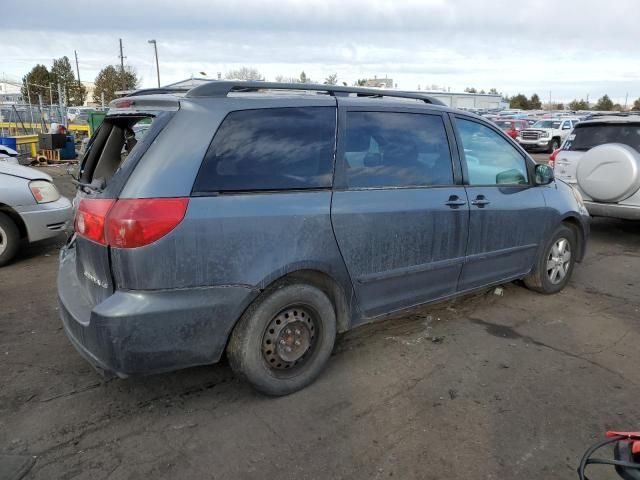 2006 Toyota Sienna CE