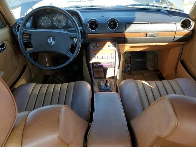 1984 Mercedes-Benz 300 DT