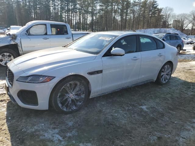 2021 Jaguar XF R-DYNAMIC SE