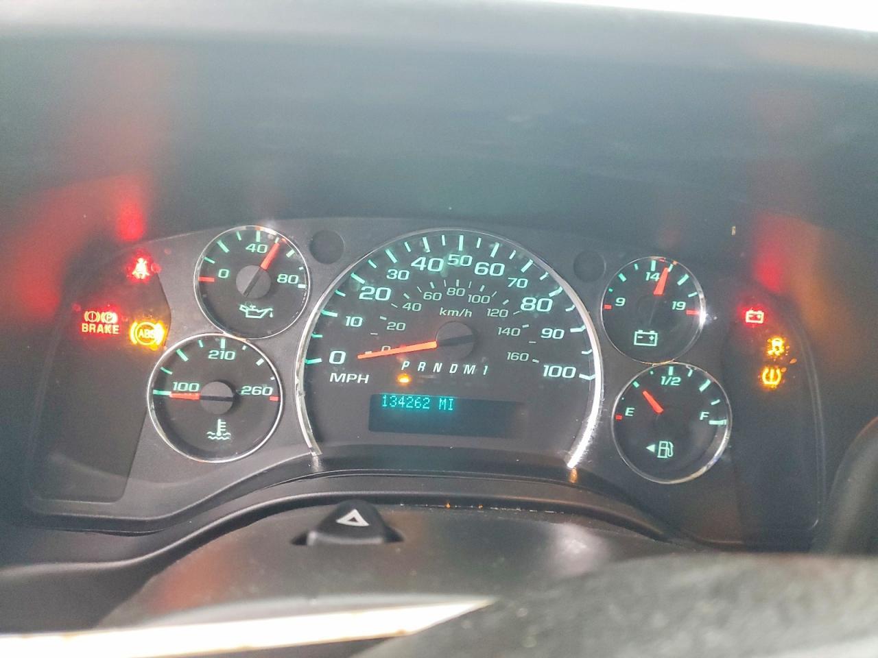 2016 Chevrolet Express 2500 Utility / Service Van