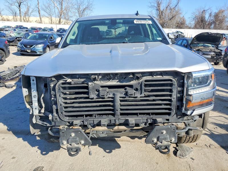 2018 Chevrolet Silverado K1500 lt