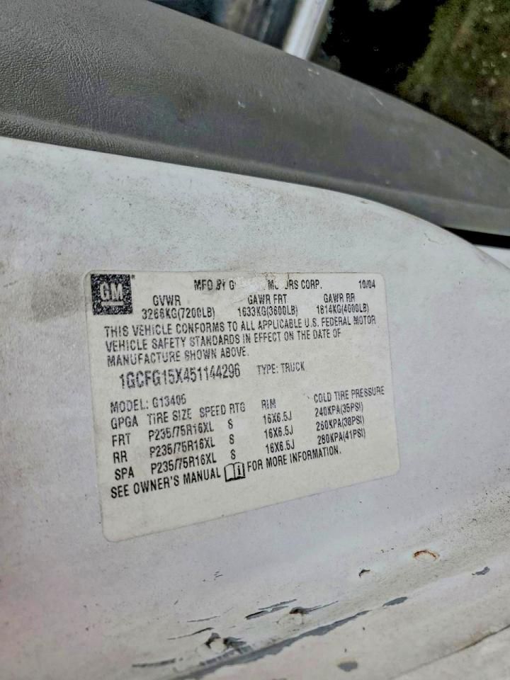 2005 Chevrolet Express 1500 Delivery Van