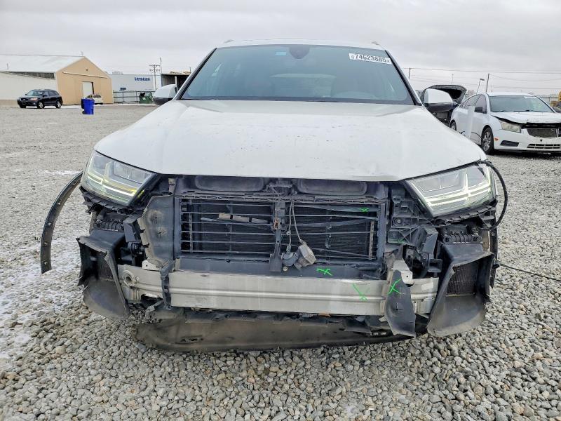 2017 Audi Q7 Prestige