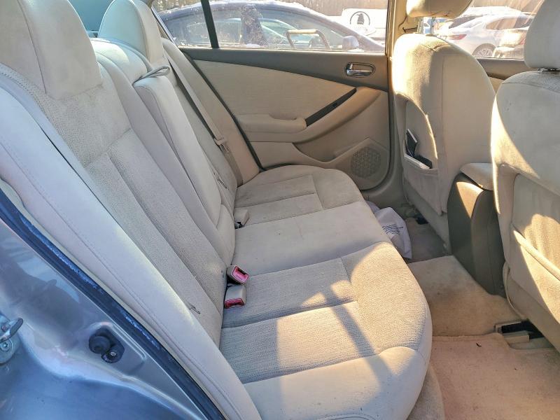 2011 Nissan Altima Base