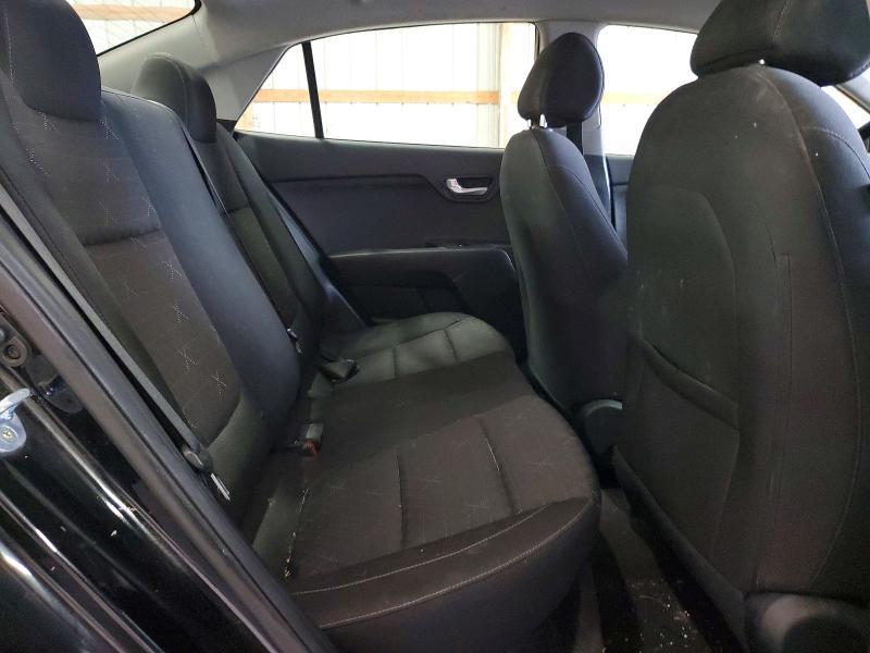 2021 KIA Rio lx