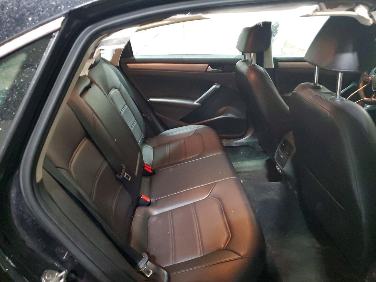 2022 Volkswagen Passat se