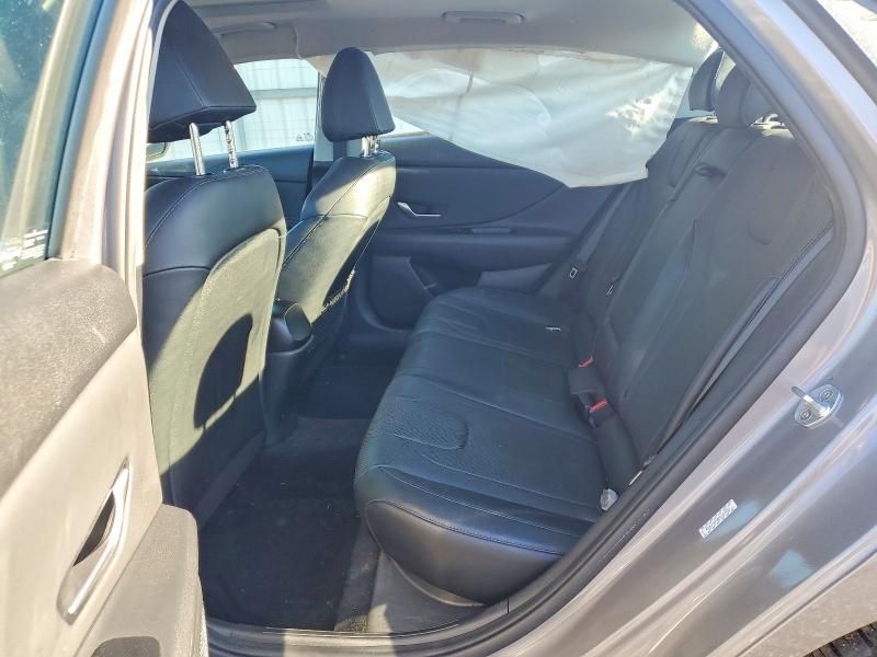 2021 Hyundai Elantra Limited