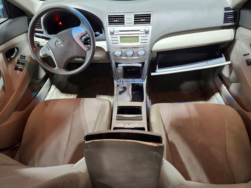 2010 Toyota Camry le