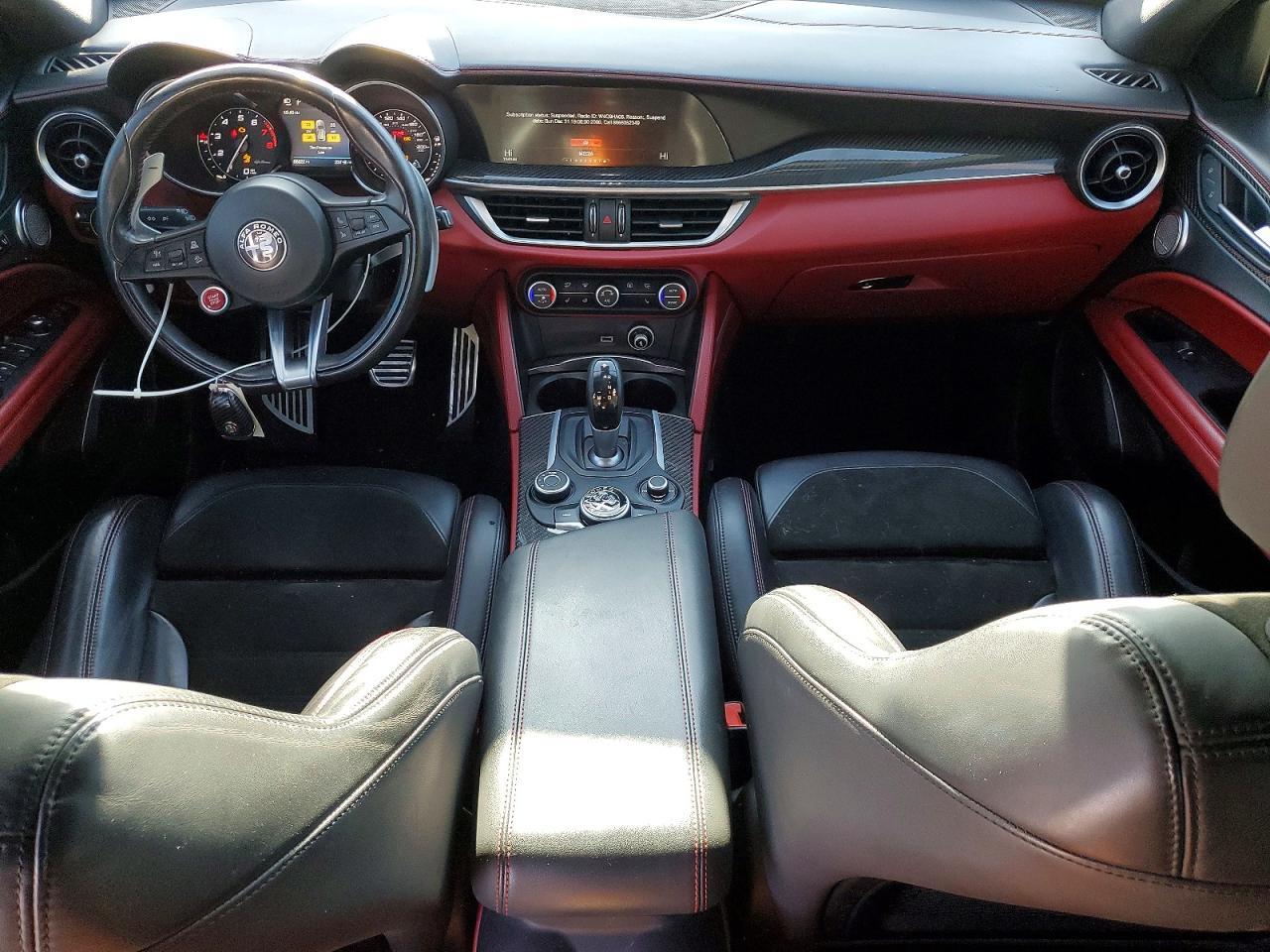2018 Alfa Romeo Stelvio Quadrifoglio